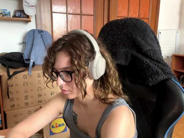 PlushPoutX