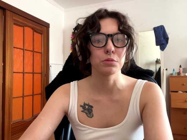 PlushPoutX live cam on BongaCams