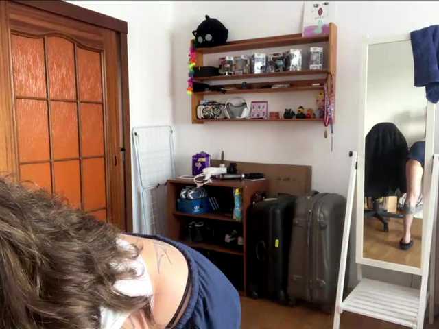PlushPoutX live cam on BongaCams