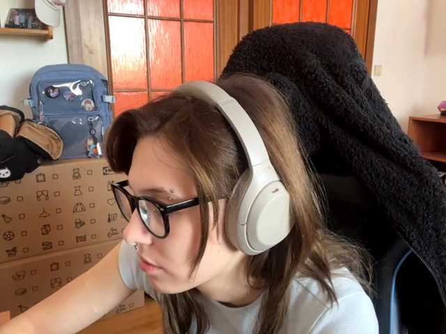 Profile and Statistics for PlushPoutX on BongaCams