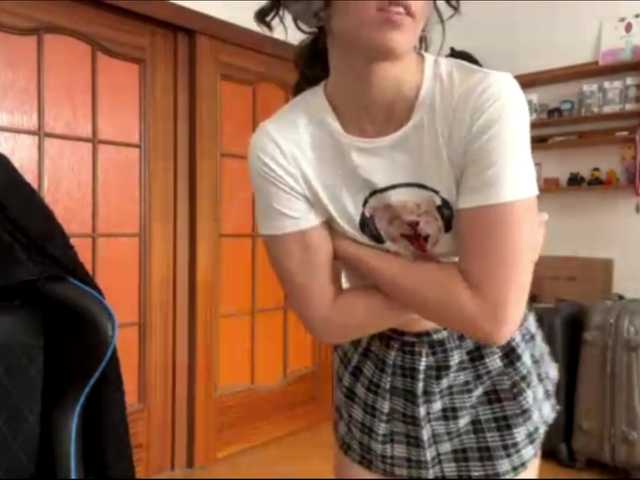 PlushPoutX live cam on BongaCams