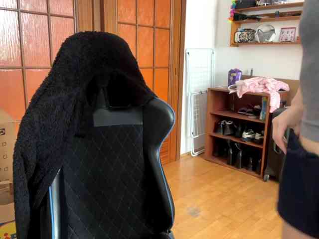 PlushPoutX webcam