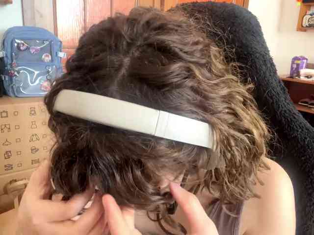 PlushPoutX webcam