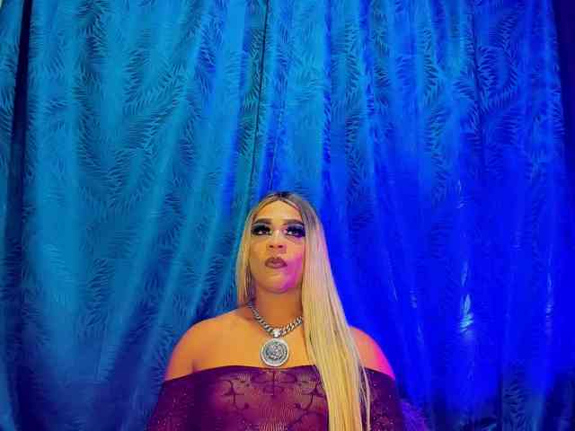 CristallGill Live Webcam on BongaCams