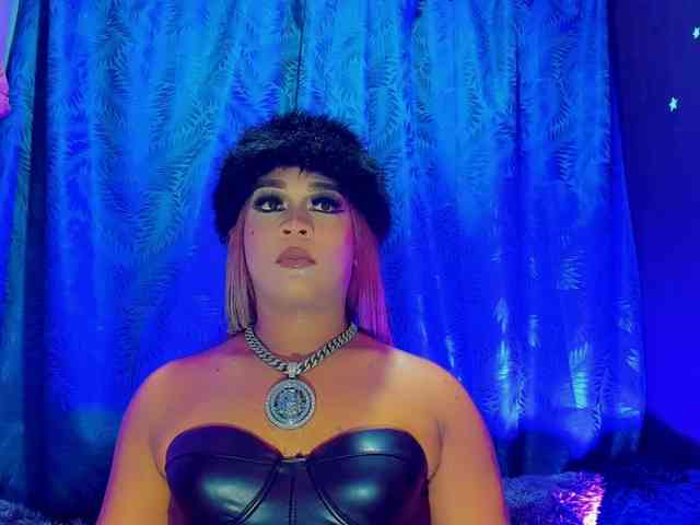 CristallGill Live Webcam on BongaCams