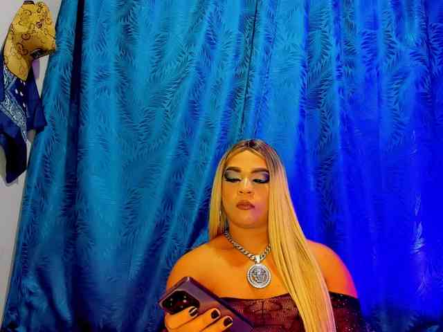 CristallGill Live Webcam on BongaCams