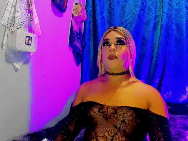 CristallGill Live Webcam on BongaCams