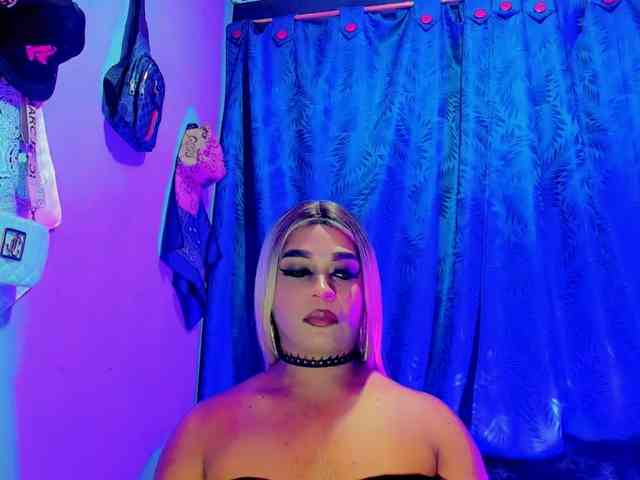 CristallGill Live Webcam on BongaCams