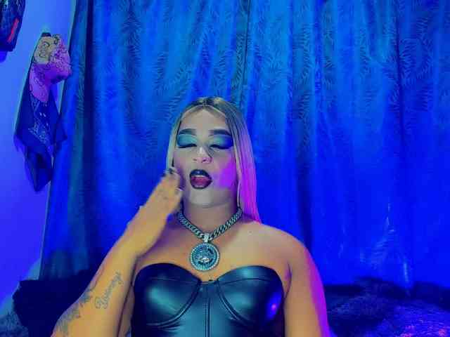 CristallGill Live Webcam on BongaCams