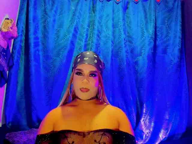 CristallGill Live Webcam on BongaCams