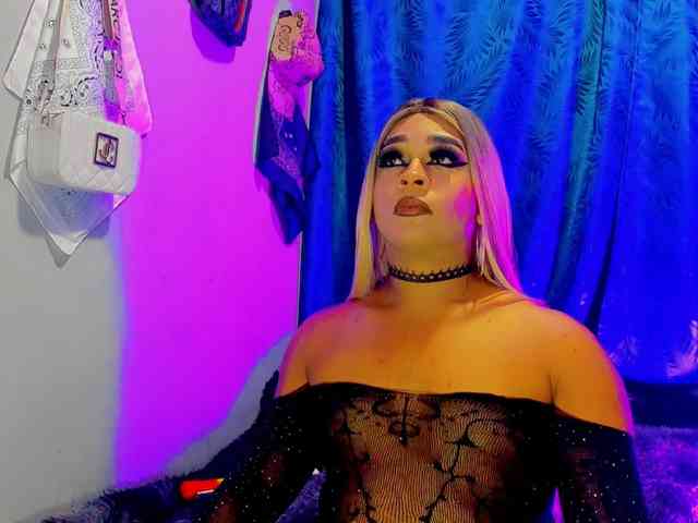 CristallGill Live Webcam on BongaCams