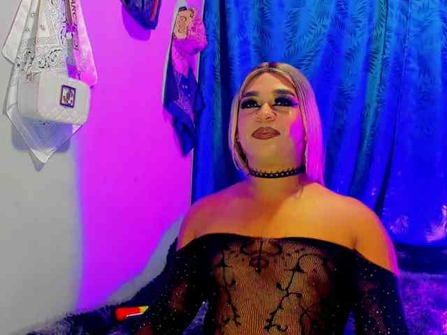 CristallGill Live Webcam on BongaCams