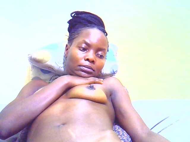 Naughtyher live cam on BongaCams