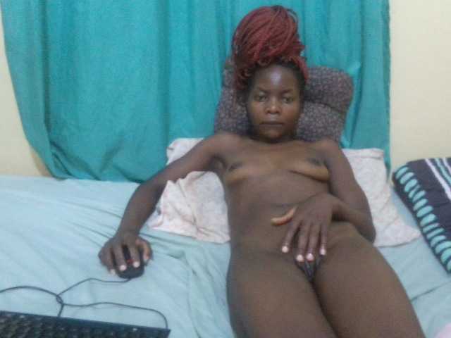 Naughtyher live cam on BongaCams