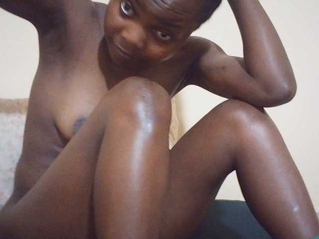 Naughtyher live cam on BongaCams