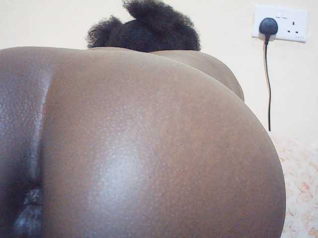 Naughtyher live cam on BongaCams