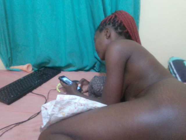 Naughtyher live cam on BongaCams