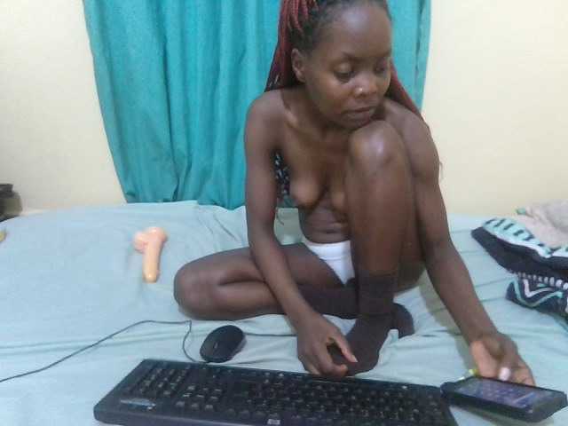 Naughtyher live cam on BongaCams