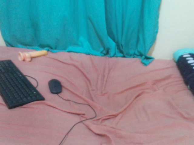Naughtyher live cam on BongaCams