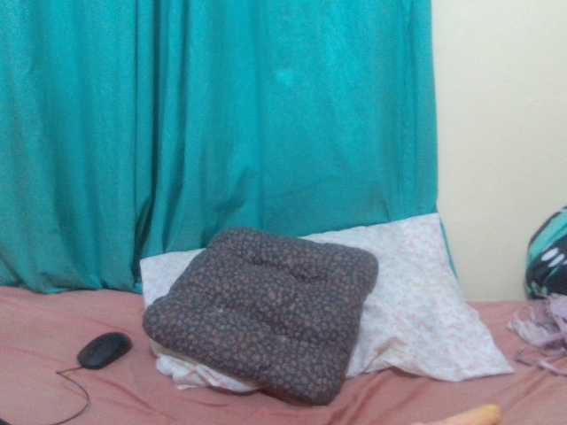 Naughtyher live cam on BongaCams