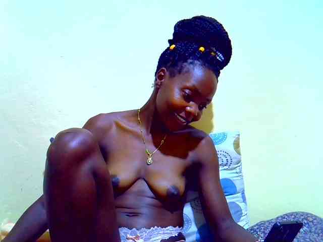 Naughtyher webcam