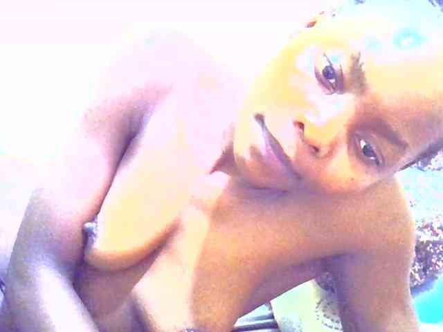 Naughtyher webcam