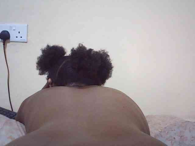 Naughtyher webcam