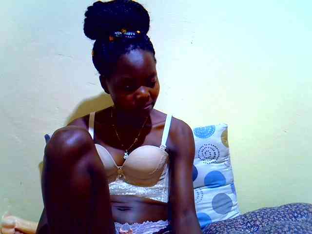 Naughtyher webcam