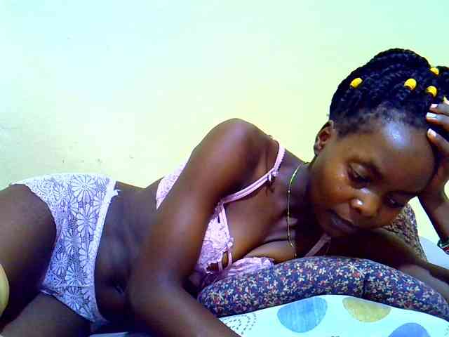 Naughtyher webcam