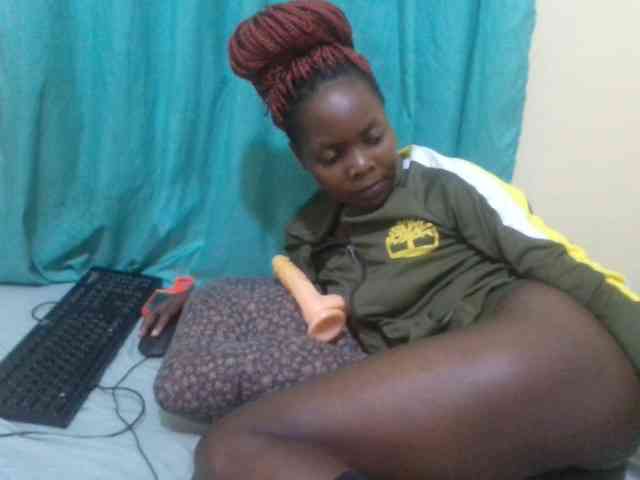 Naughtyher webcam