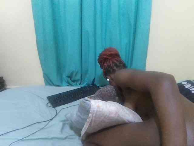 Naughtyher webcam