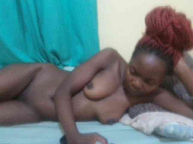 Naughtyher webcam