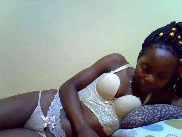 Naughtyher webcam