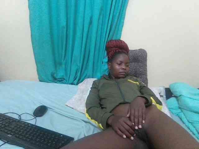 Naughtyher webcam