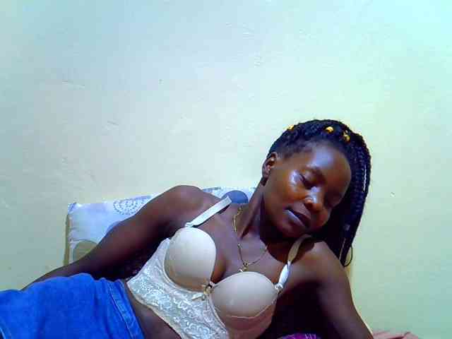 Naughtyher webcam