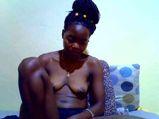 Naughtyher webcam