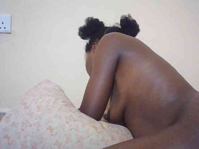 Naughtyher webcam
