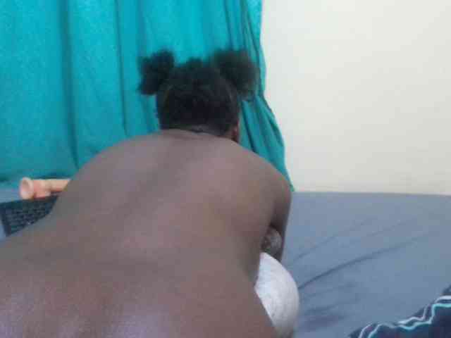 Naughtyher webcam