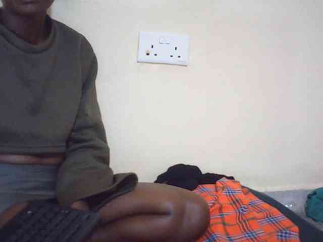 Naughtyher webcam