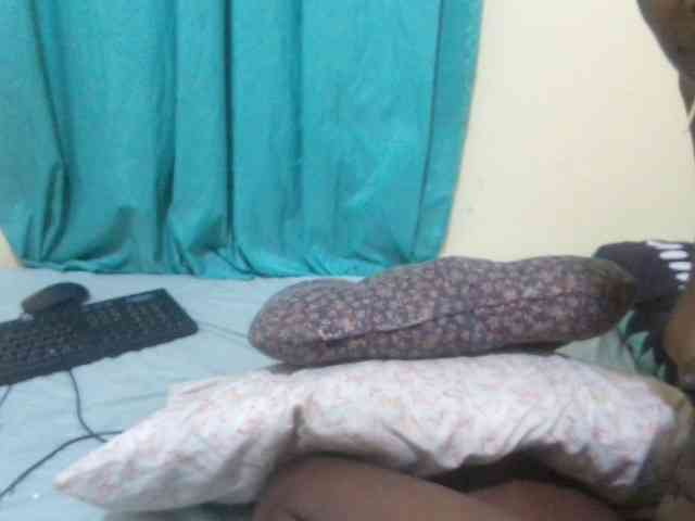 Naughtyher webcam