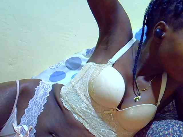 Naughtyher webcam