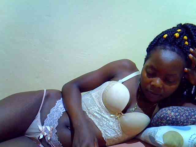 Naughtyher webcam