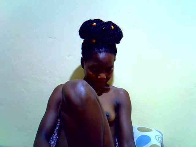 Naughtyher webcam