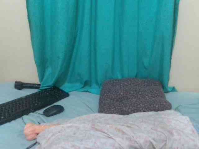 Naughtyher webcam