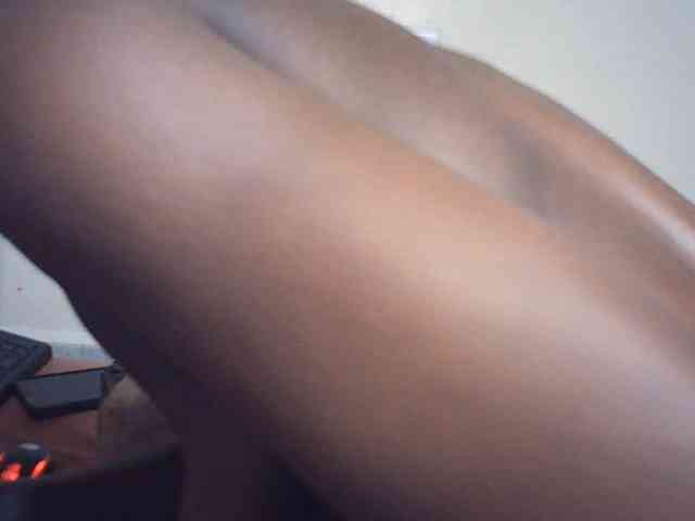 Naughtyher webcam