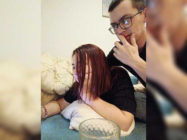 EmmaMiler live cam preview