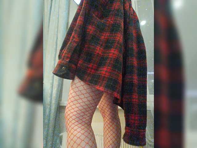 EmmaMiler live cam on BongaCams