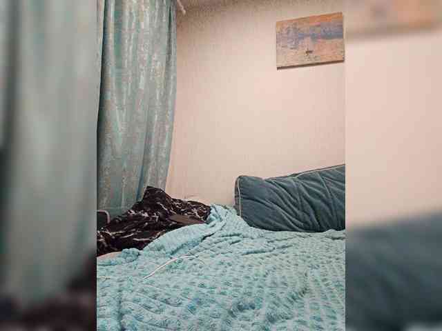 Модель: EmmaMiler