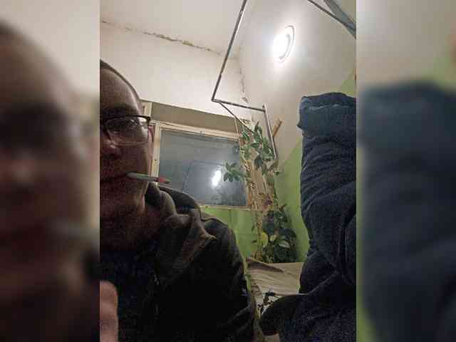 EmmaMiler webcam