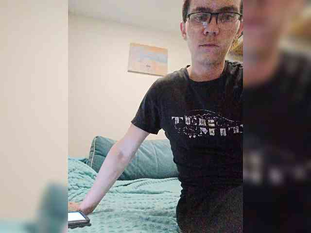 Модель: EmmaMiler